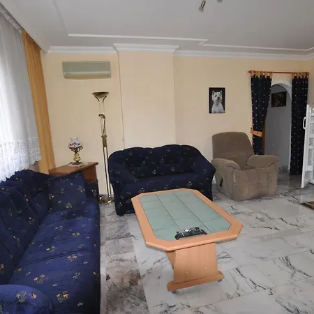 Apartment Sixstar *